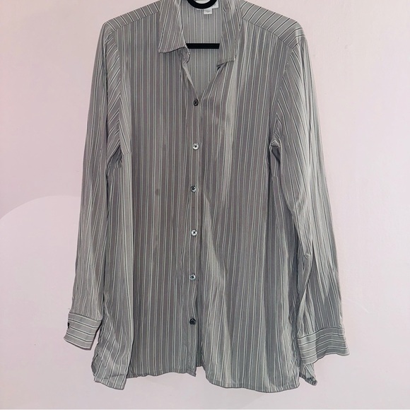 J. Jill PINNED STRIPPED BUTTON DOWN small - Picture 1 of 5